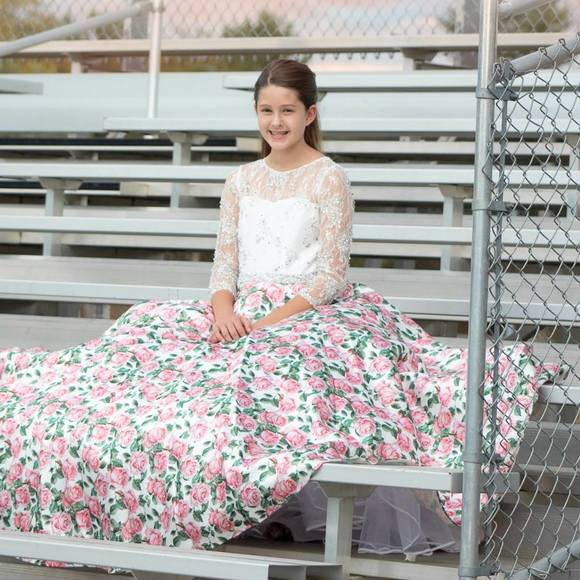 Meet your Posher, Amanda - Picture 1 of 1